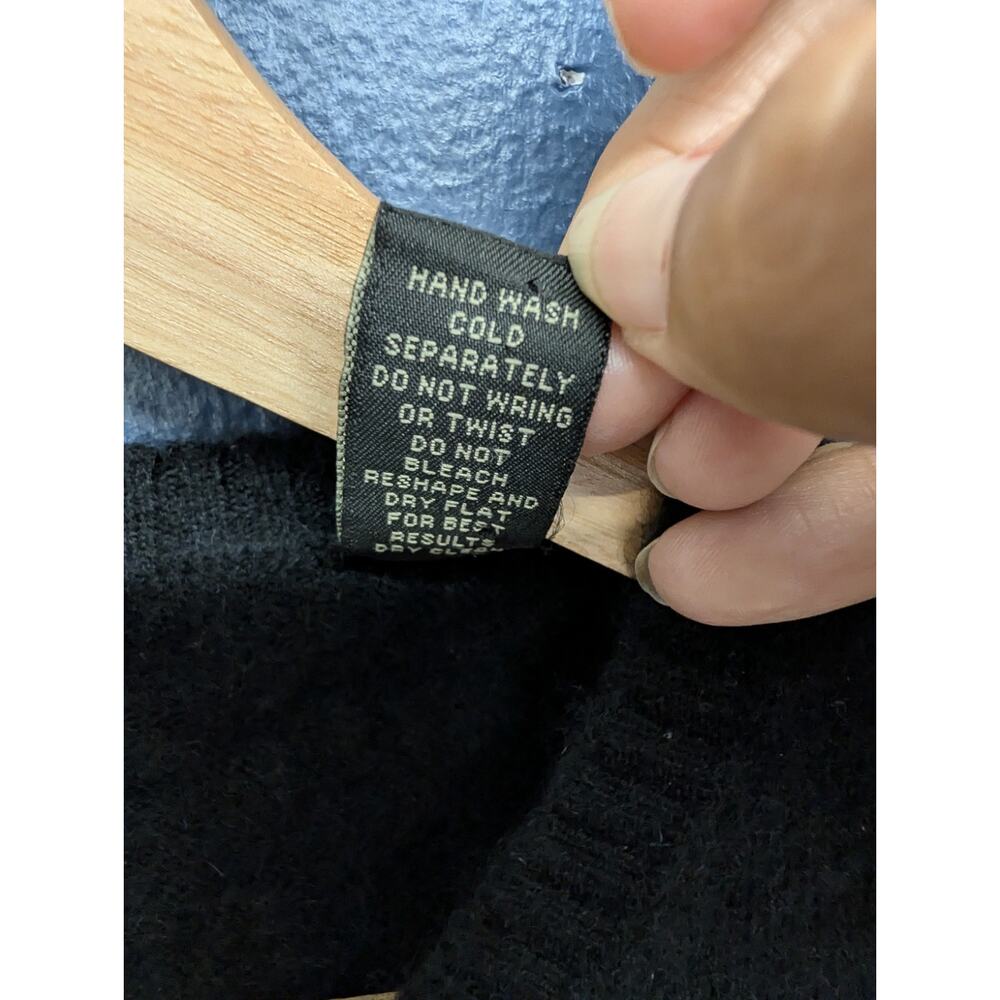 EUC Lord & Taylor 100% Two Ply Cashmere Button Up Cardigan Sweater M Black - Picture 5 of 10